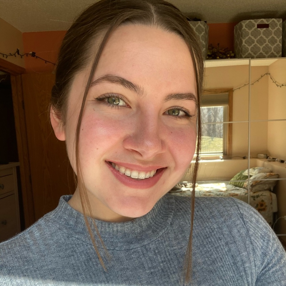 Meet your Posher, Anna